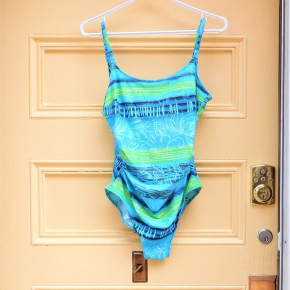 *** SWIMSUIT *** Large - Picture 2 of 3